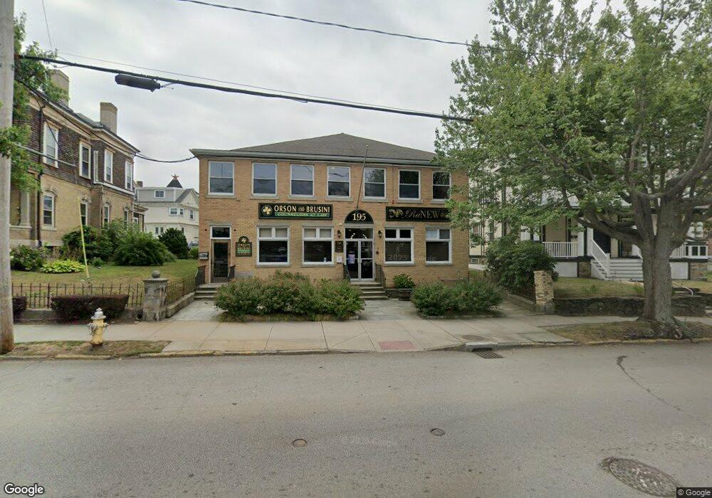 195 Broadway, Newport, RI 02840 - photo 1