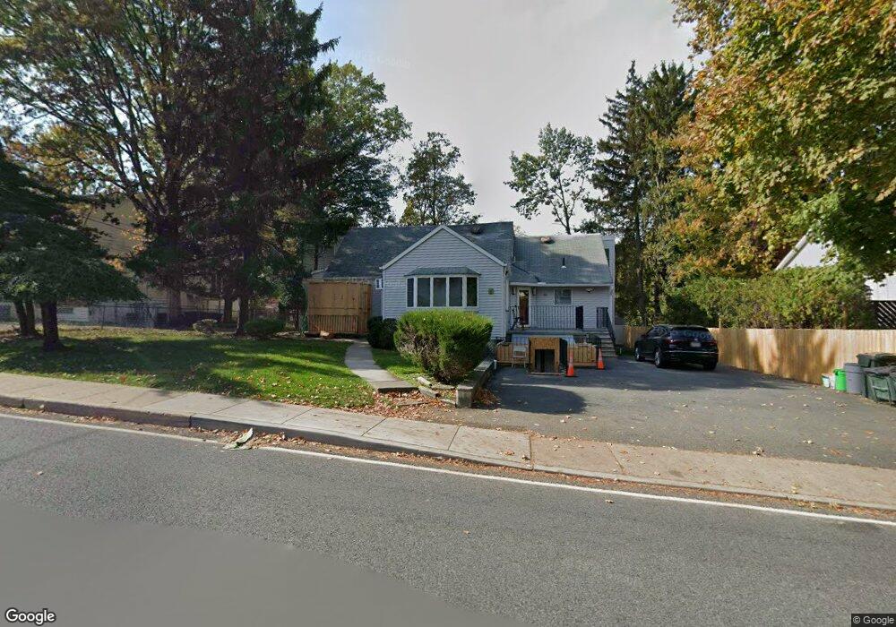 21 Suzanne Dr, Monsey, NY 10952 - photo 1