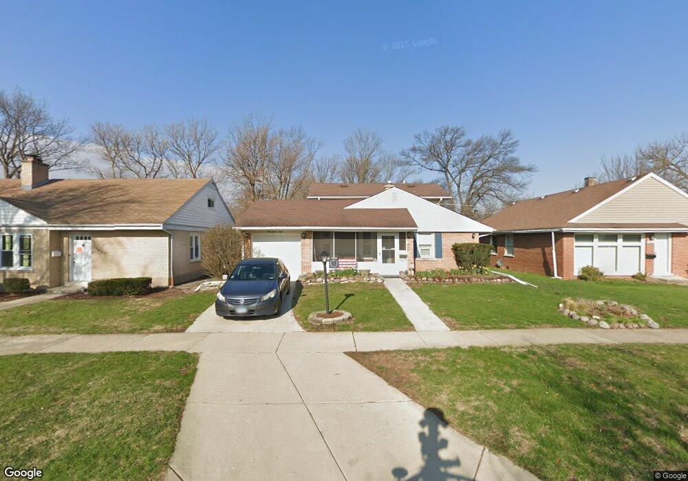 928 Newcastle Ave, Westchester, IL 60154 - photo 1