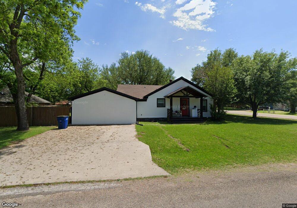 701 E Crockett St, Ennis, TX 75119 - photo 1