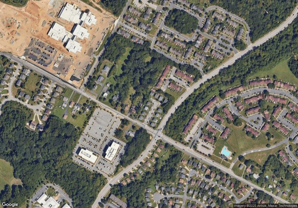 8 King Square Ct, Rosedale, MD 21237 - photo 1