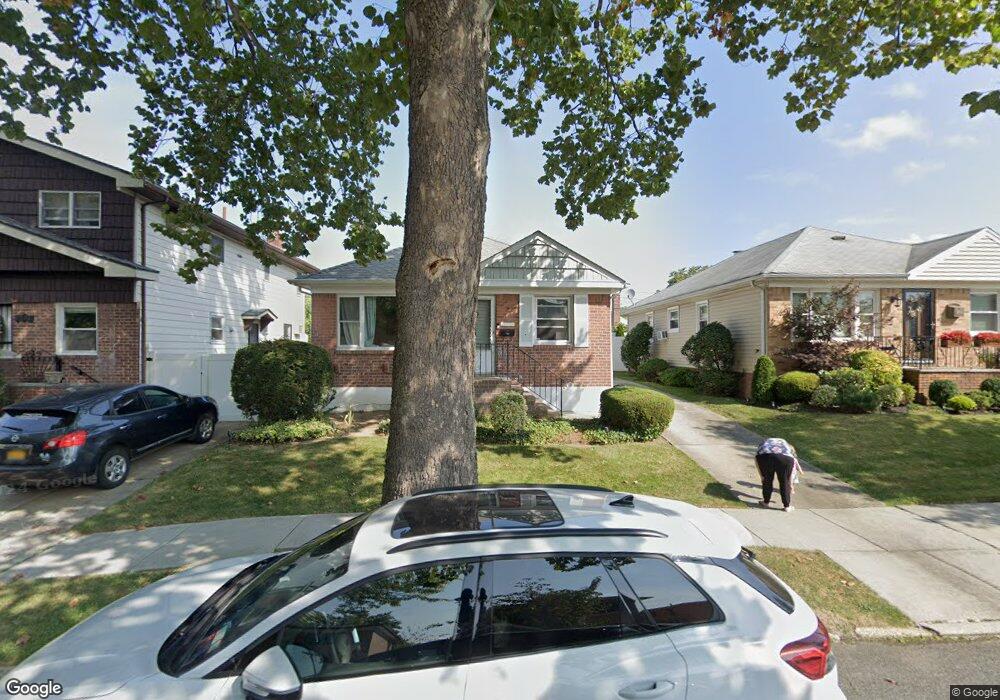 15719 20th Rd, Whitestone, NY 11357 - photo 1