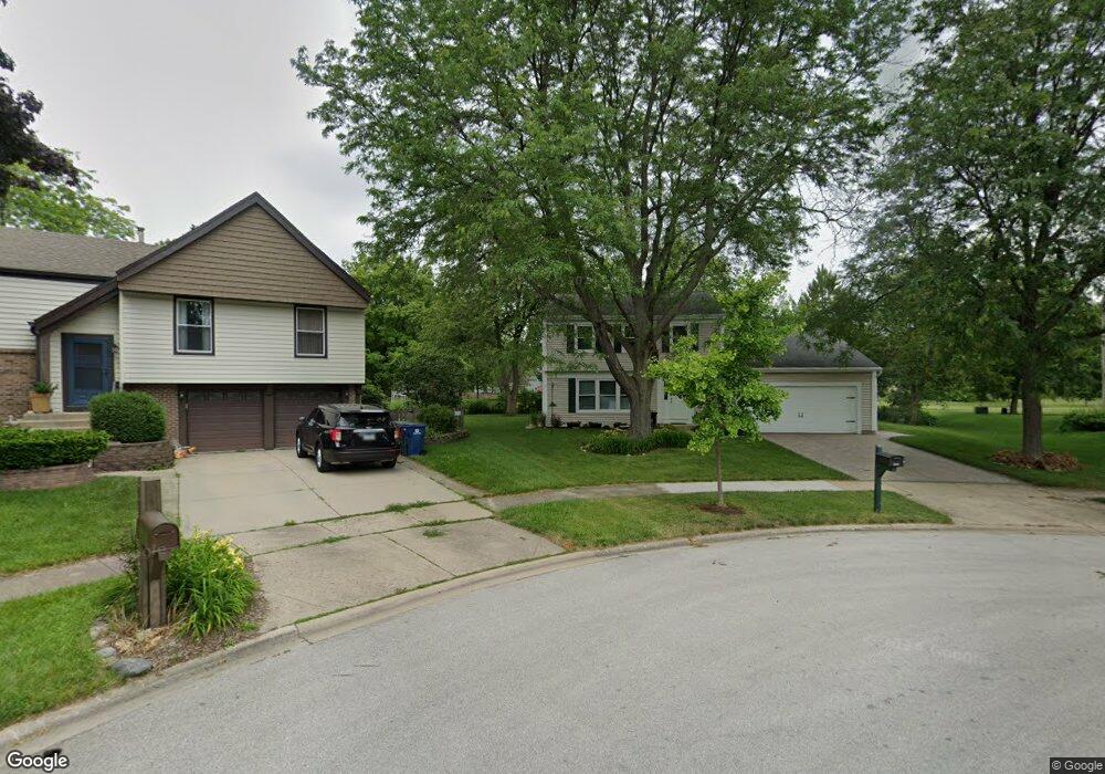 2053 Garth Ct, Naperville, IL 60565 - photo 1