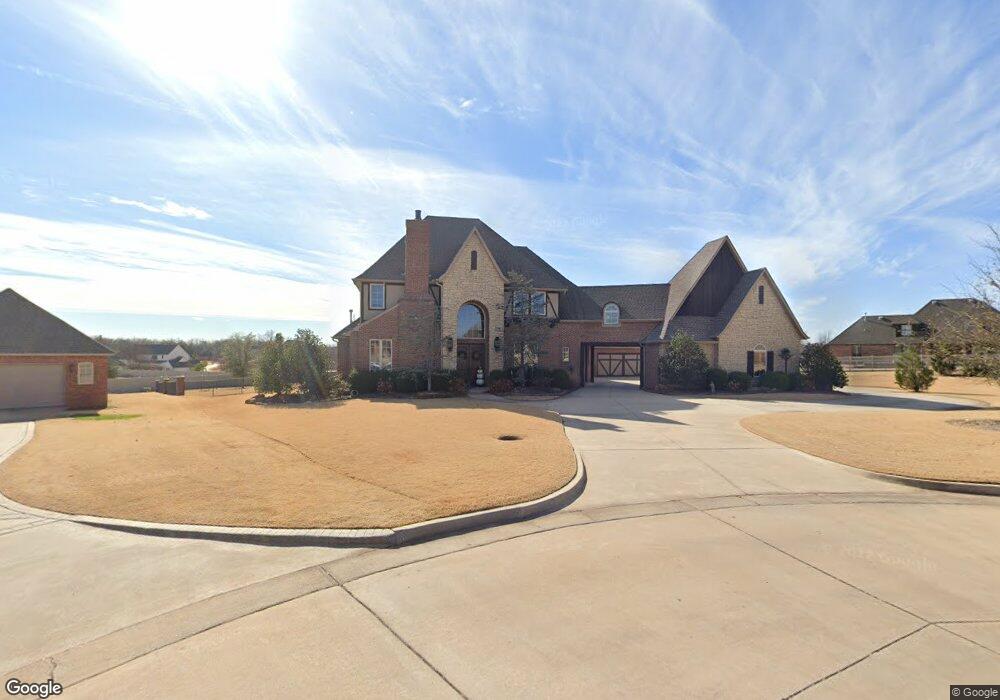 1208 Turnberry Cir, Shawnee, OK 74801 - photo 1