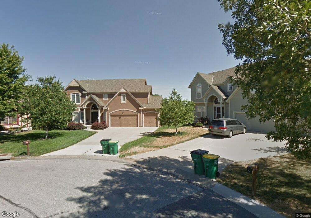 23520 W 46th St, Shawnee, KS 66226 - photo 1