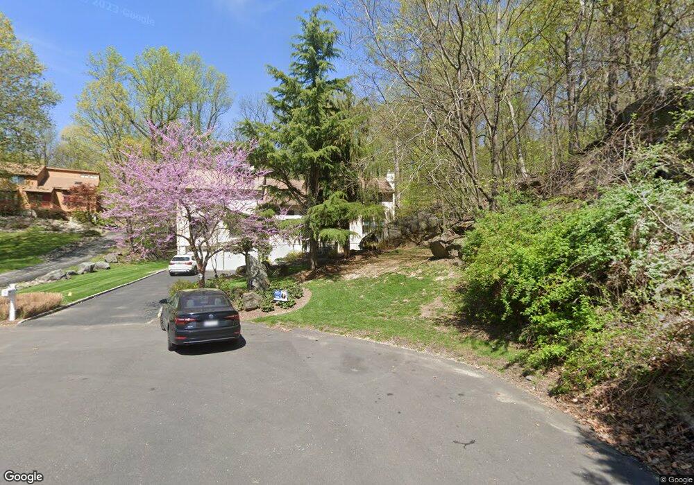 8 Scala Ct, Montrose, NY 10548 - photo 1