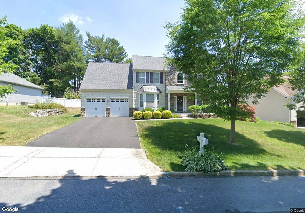 1131 N Arch St, Allentown, PA 18104 - photo 1