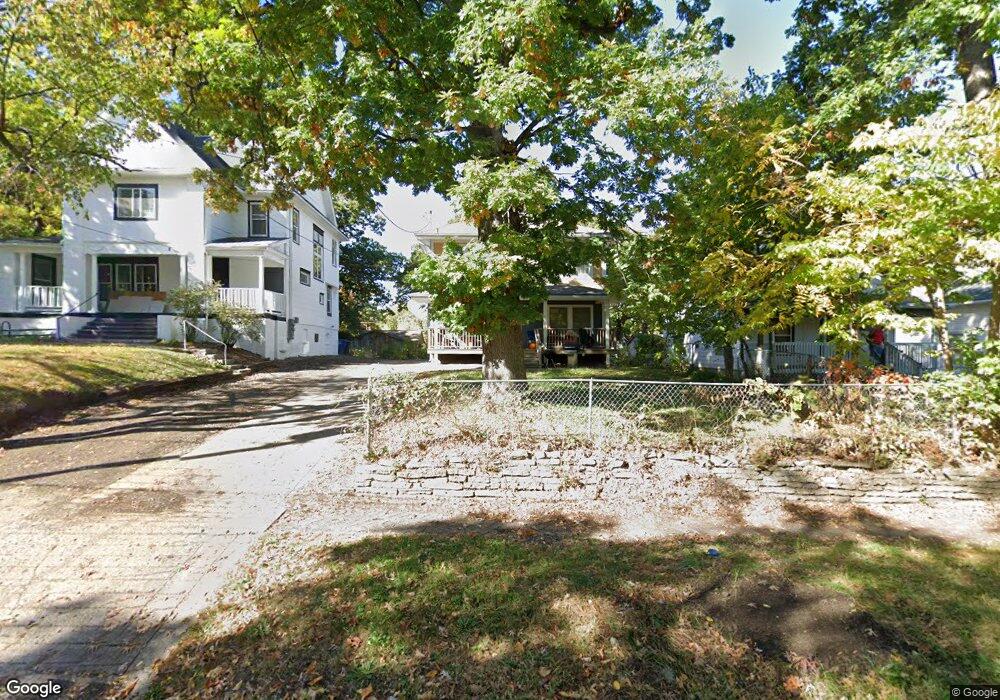 1542 30th St, Des Moines, IA 50311 - photo 1