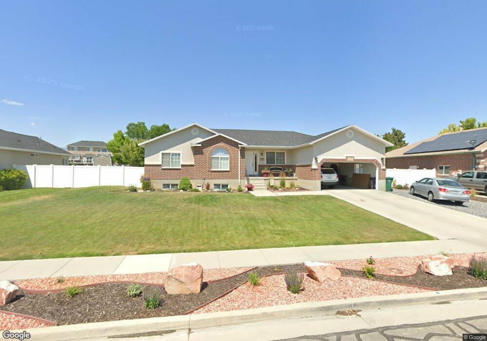11914 S 3770 W, Riverton, UT 84065 - photo 1
