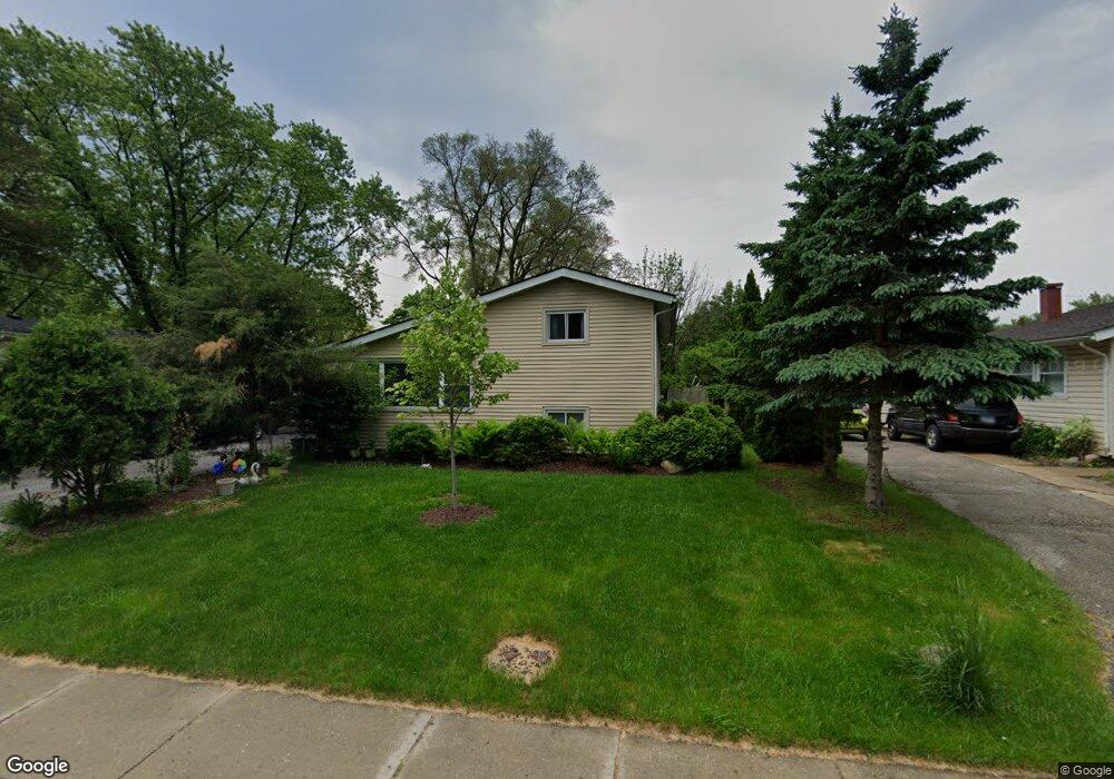 1431 Kings Rd, Carpentersville, IL 60110 - photo 1