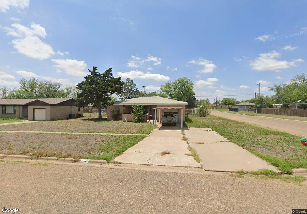 711 Zephyr St, Plainview, TX 79072 - photo 1