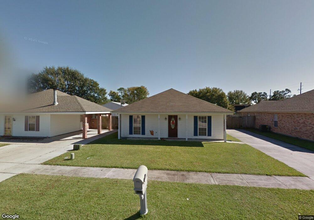 304 Cavaness Dr, Houma, LA 70364 - photo 1