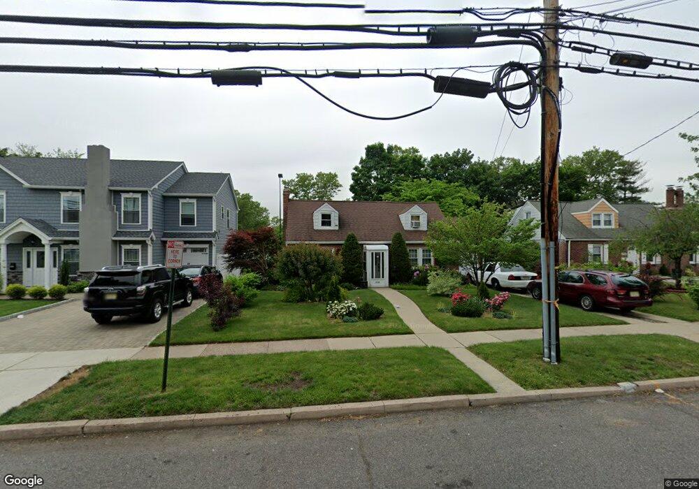 106 Fair Lawn Pkwy, Fair Lawn, NJ 07410 - photo 1