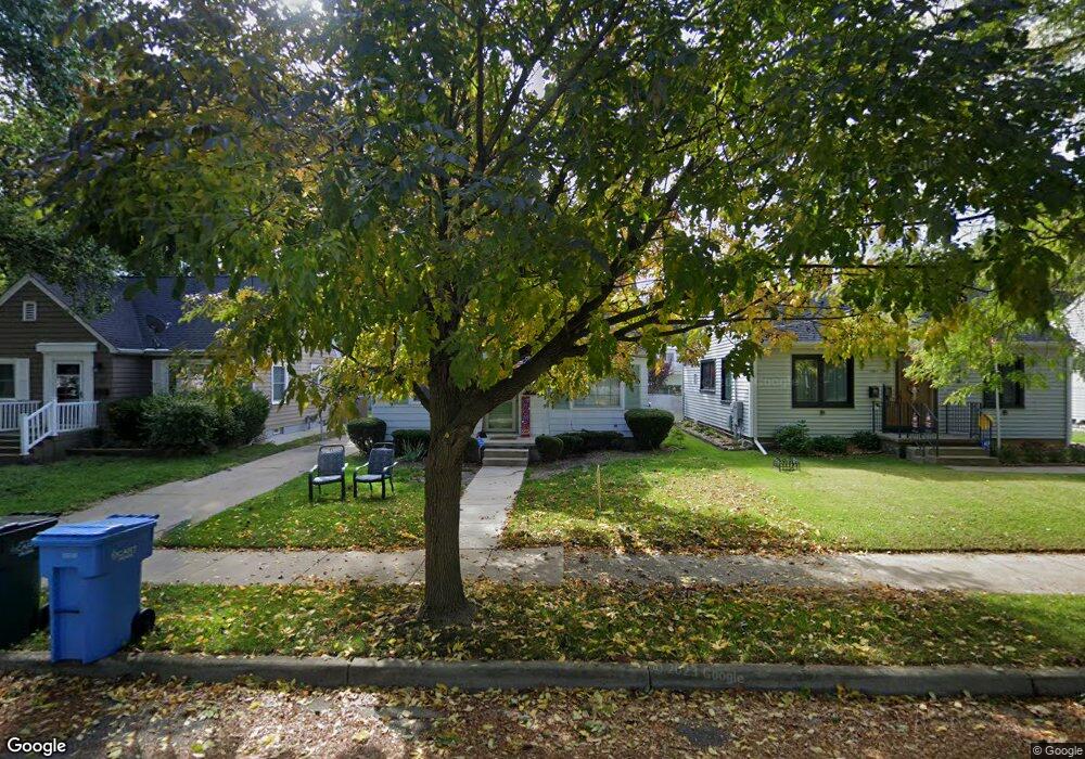 1403 Lenore Ave, Lansing, MI 48910 - photo 1