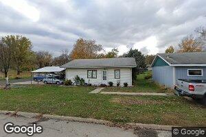 207 S Garfield St, Mount Ayr, IA 50854