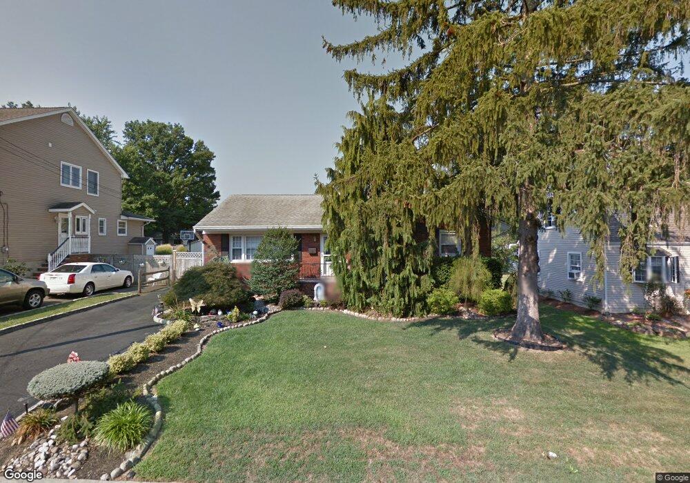 127 Midfield Rd, Colonia, NJ 07067 - photo 1