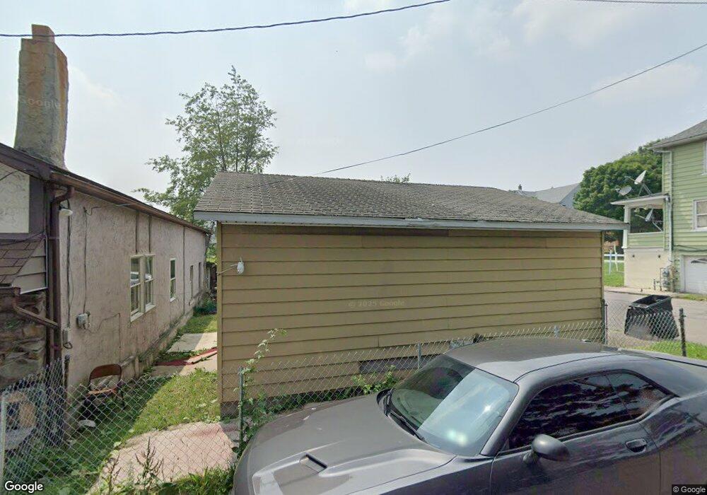 539 Hayes St, Hazleton, PA 18201 - photo 1