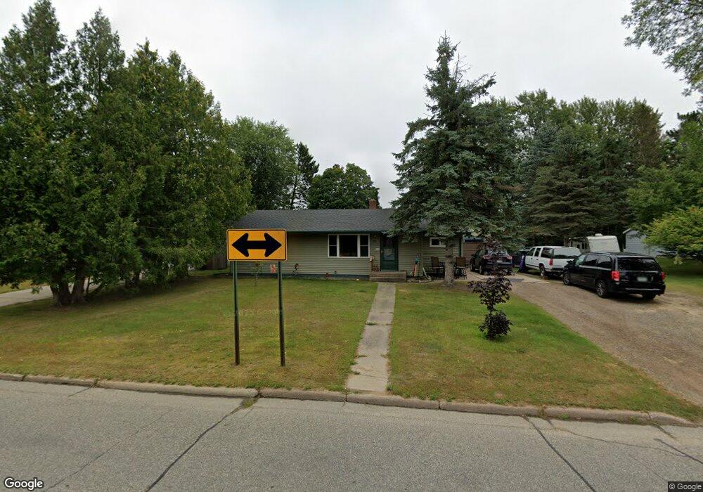 818 SE 2nd Ave, Grand Rapids, MN 55744 - photo 1
