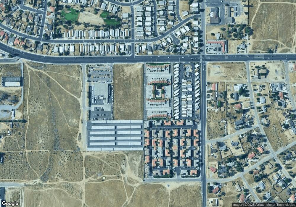 16465 Green Tree Blvd unit 5, Victorville, CA 92395 - photo 1