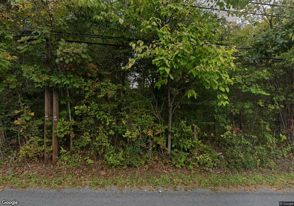 4122 Sharon Ln, Clifton Forge, VA 24422 - photo 1