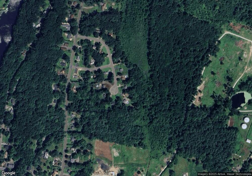 14 Meadowbrook Dr, Stafford Springs, CT 06076 - photo 1