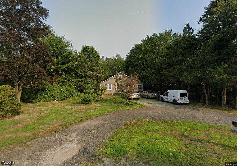 85 Boston Post Rd, Old Lyme, CT 06371 - photo 1