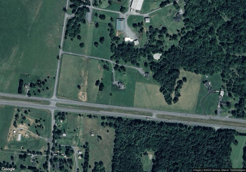 112 Pierce Rd, Berryville, VA 22611 - photo 1