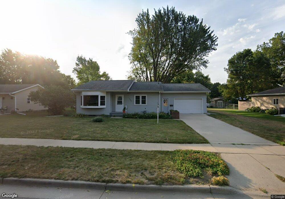 1529 Center St, New Ulm, MN 56073 - photo 1
