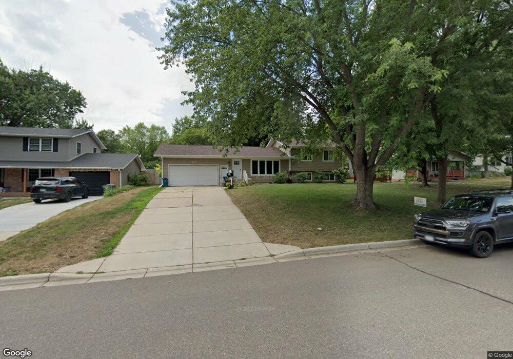 217 8th Ave S, Sauk Rapids, MN 56379 - photo 1