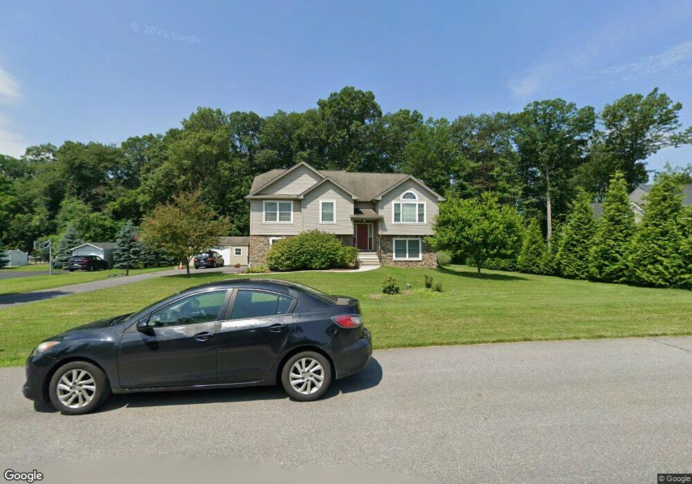 124 Redstone Dr unit Lot 2, Nazareth, PA 18064 - photo 1