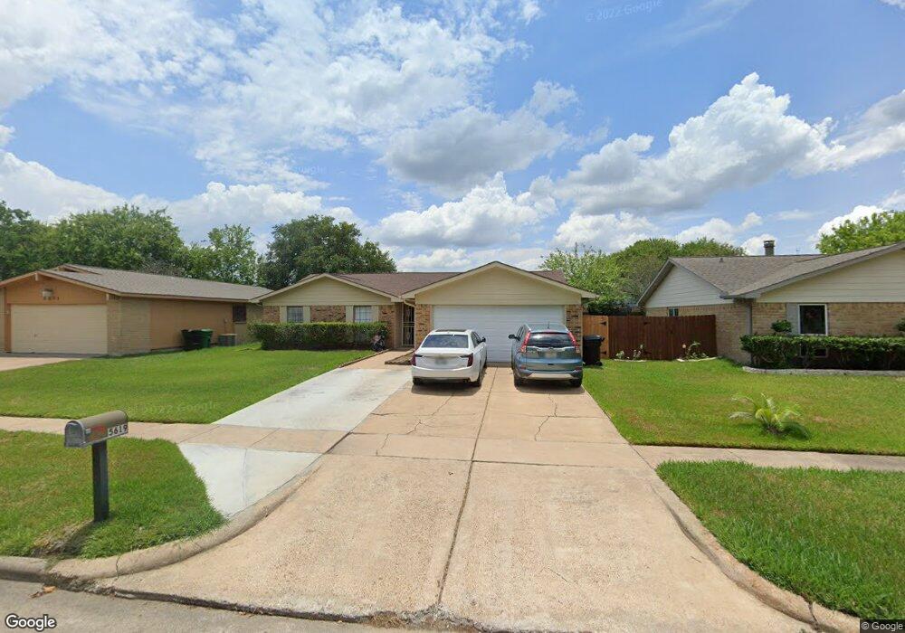 5619 Irish Hill Dr, Houston, TX 77053 - photo 1