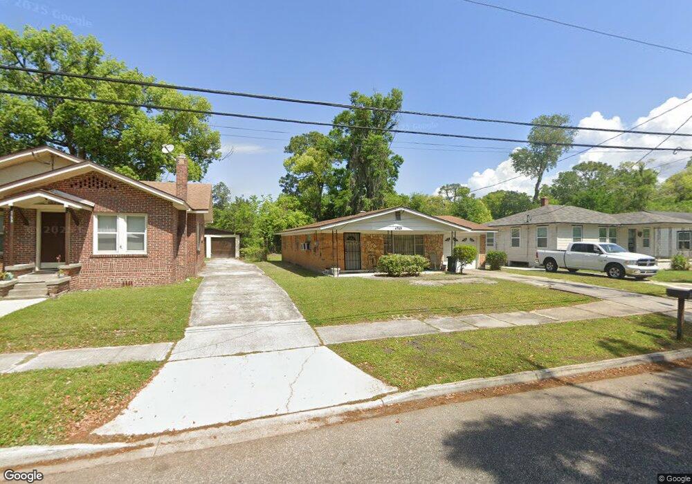 4749 Kingsbury St, Jacksonville, FL 32205 - photo 1