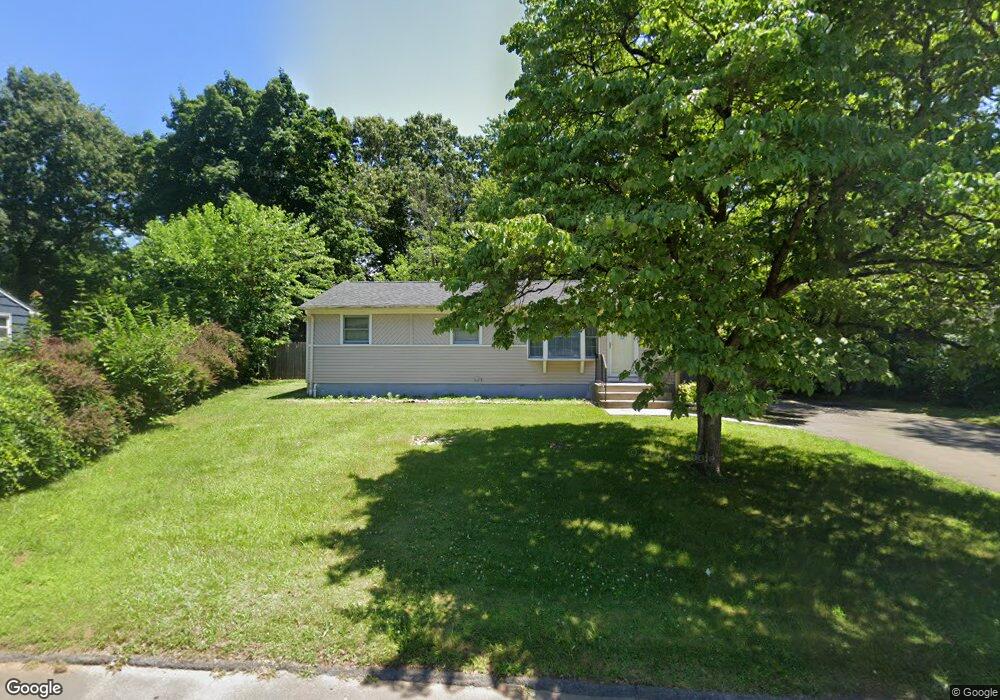 4 Banfield Ln, Bloomfield, CT 06002 - photo 1