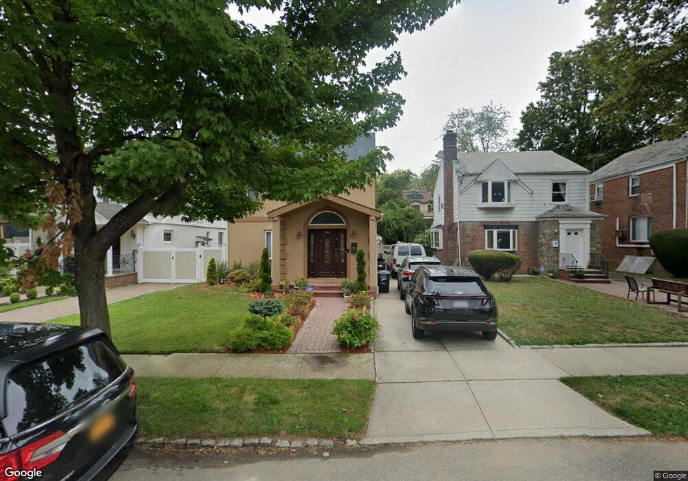 18433 Tudor Rd, Jamaica, NY 11432 - photo 1