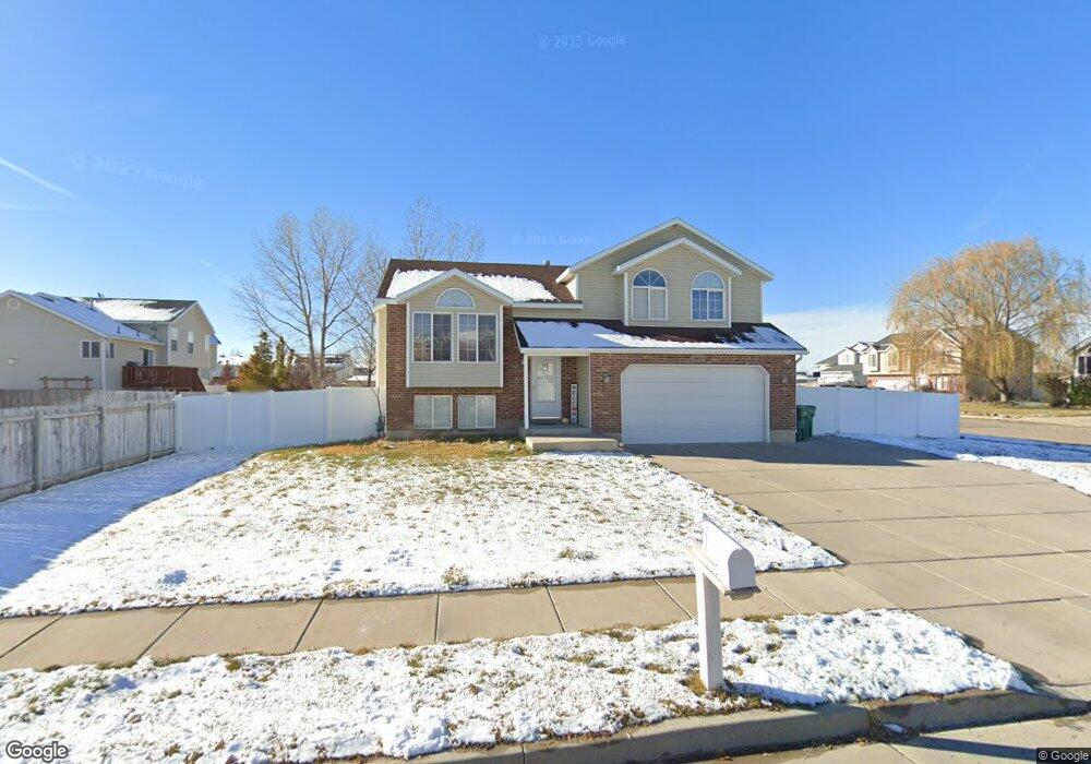 4603 S 4000 W, Roy, UT 84067 - photo 1