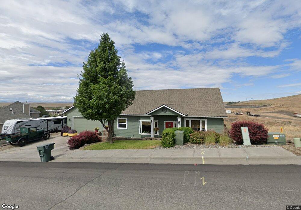 717 NW 23rd St, Pendleton, OR 97801 - photo 1