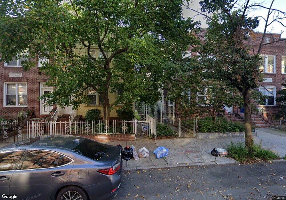 3075 35th St, Astoria, NY 11103 - photo 1