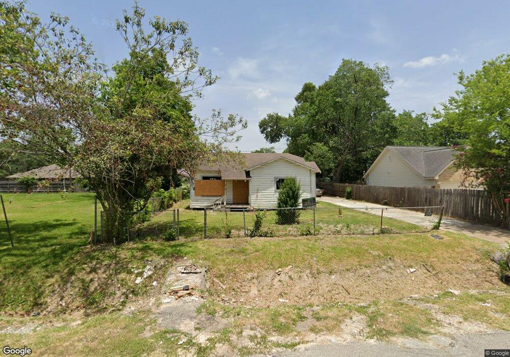978 Saint Clair St, Houston, TX 77088 - photo 1