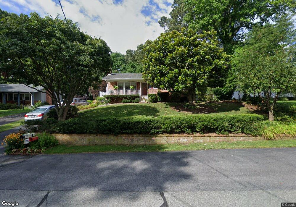320 Beach Dr, Annapolis, MD 21403 - photo 1