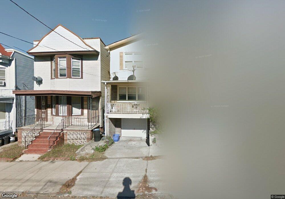 276 Claremont Ave, Jersey City, NJ 07305 - photo 1