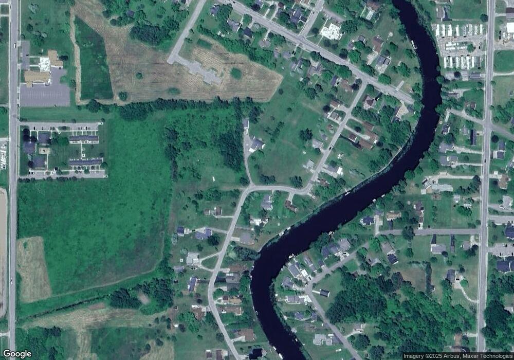 638 S Au Gres River Dr, Au Gres, MI 48703 - photo 1