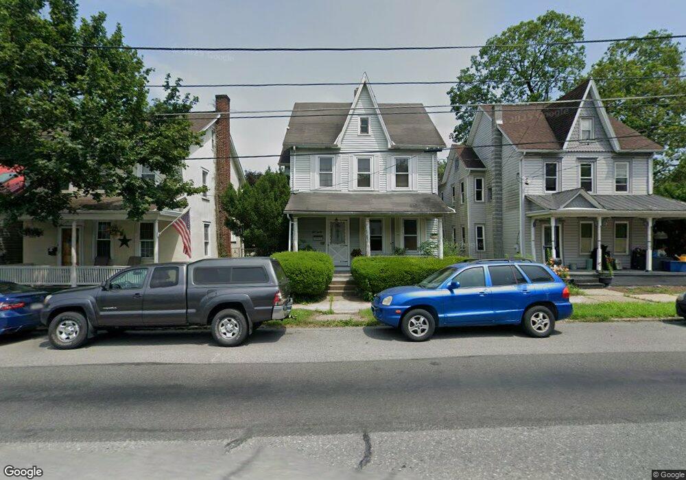 120 N Broad St, Nazareth, PA 18064 - photo 1