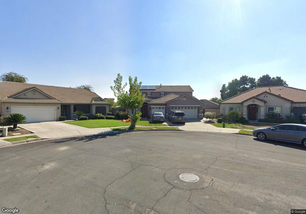 6077 E Fountain Way, Fresno, CA 93727 - photo 1