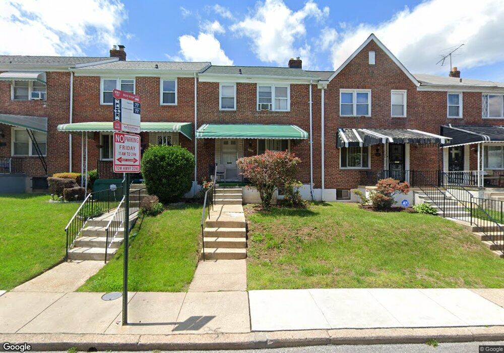 816 Wildwood Pkwy, Baltimore, MD 21229 - photo 1
