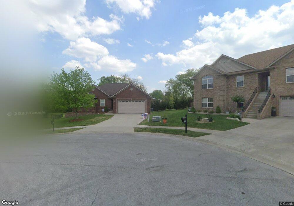 3906 Kyra Cir, New Albany, IN 47150 - photo 1