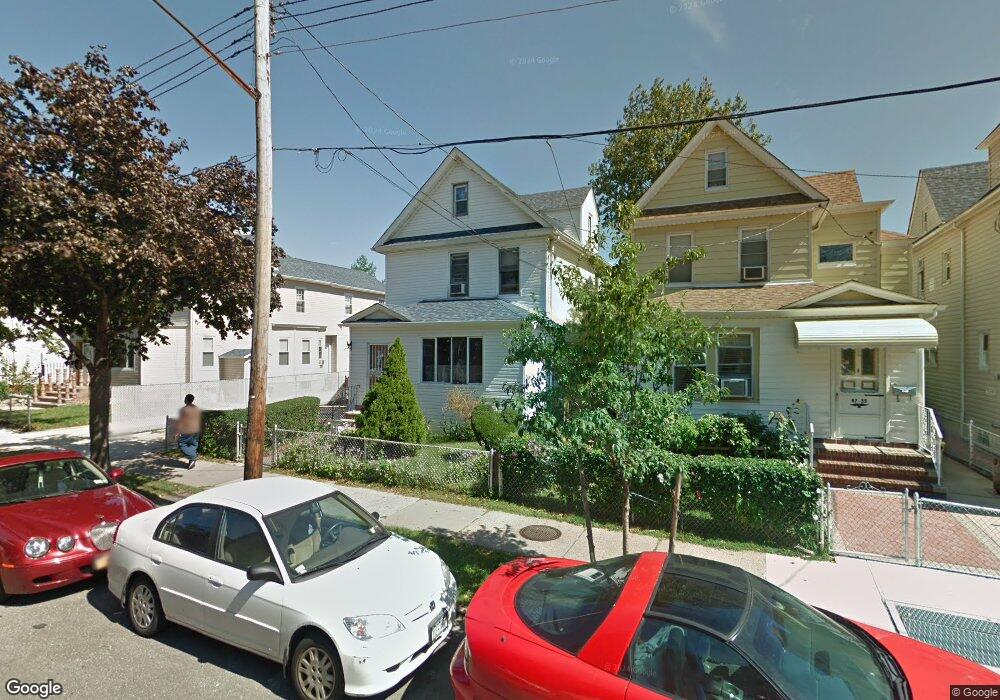 87-31 109th St, Richmond Hill, NY 11418 - photo 1