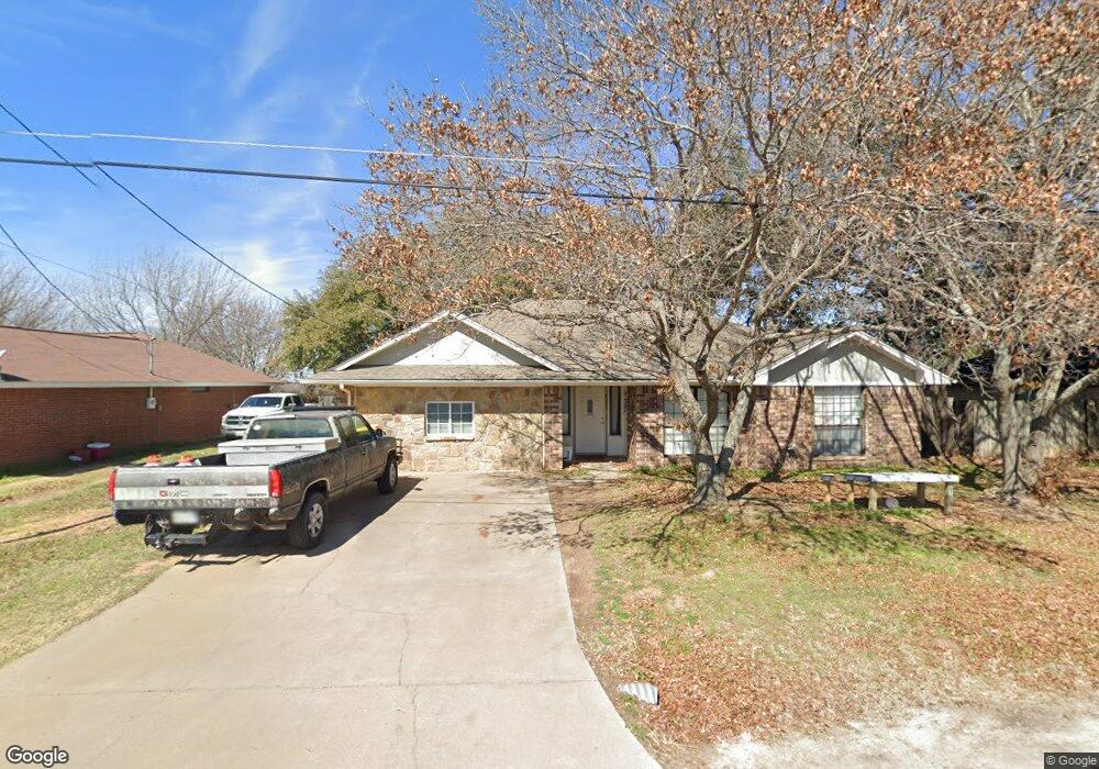 4043 Country Meadows Cir, Granbury, TX 76049 - photo 1