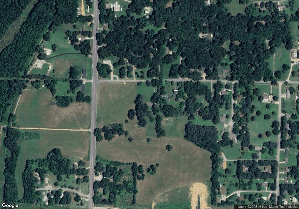 301 Magnolia Rd, Jonesboro, AR 72401 - photo 1