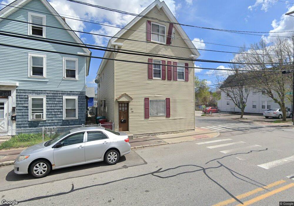 259 Lakeview Ave unit 2, Lowell, MA 01850 - photo 1