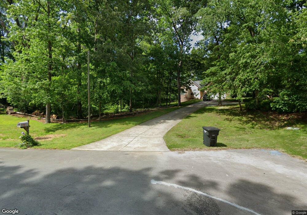 2404 Lynn Oak Dr, Greensboro, NC 27406 - photo 1